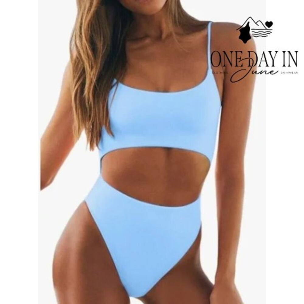 Meyeeka Lace Up Back Cut Out One Piece Swimsuit Size M